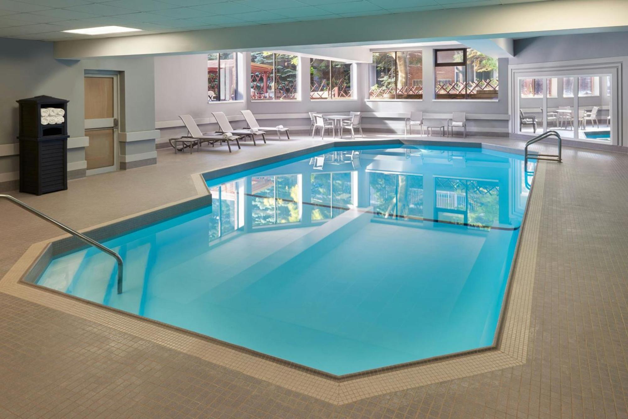 Sheraton Parkway Toronto North Hotel & Suites Richmond Hill Dış mekan fotoğraf